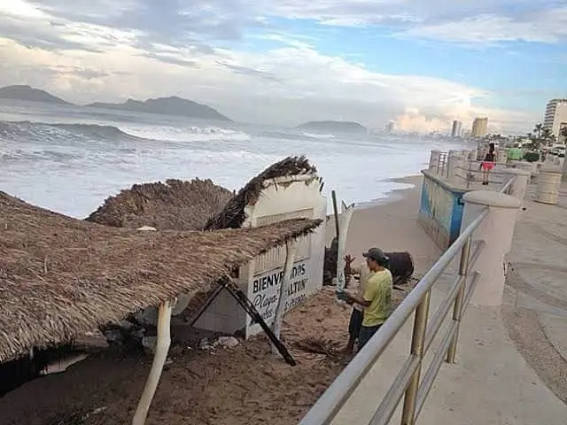 Olivas Osuna enfatizó que si bien hay accesos grandes que se han dejado prácticamente libres, salvo algunos que quedan junto a palaperos.