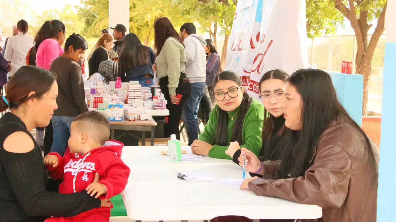Llevan jornada médica a La Misión, El Fuerte; brindan servicios gratuitos a pobladores