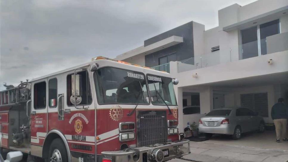Acumulación de gas provoca explosión en un domicilio en Mazatlán