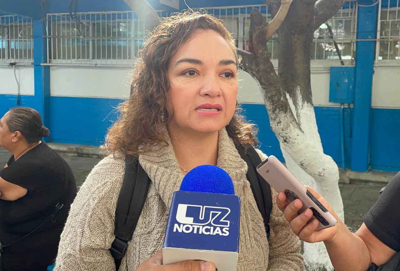 La funcionaria agregó que actualmente solo tienen facultad solamente para hacer llamados de atención a los infractores.