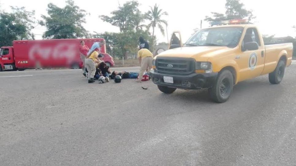 Accidente en motocicleta deja dos lesionados en Escuinapa