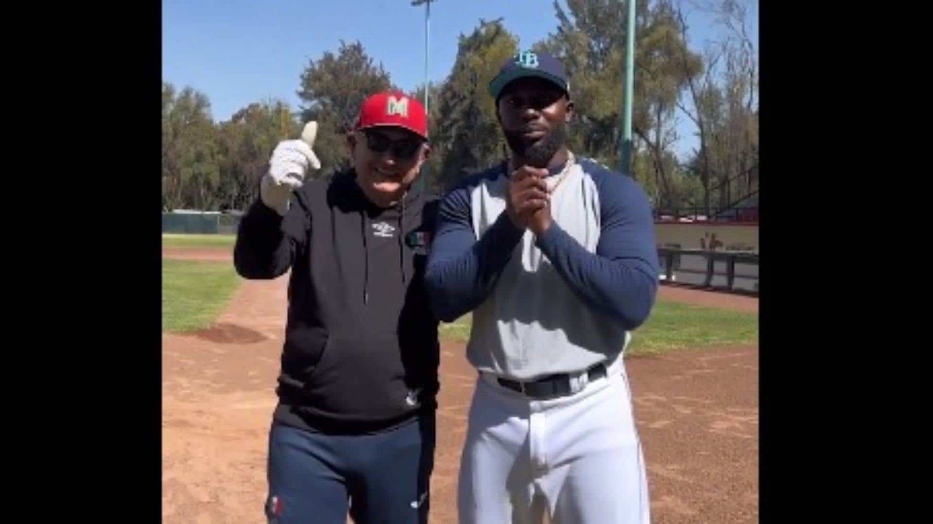 El mandatario nacvional junto con el pelotero de los ]Rays de Tampa Bay.