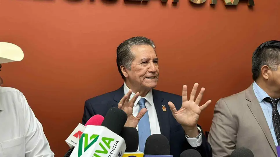 Cuén se suma a las fuerzas del PRI para conservar sus privilegios. | FOTO: Luz Noticias.