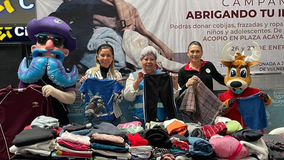 En favor de jornaleros de Villa Unión SIPINNA Mazatlán arranca la Campaña «Abrigando tu Invierno»