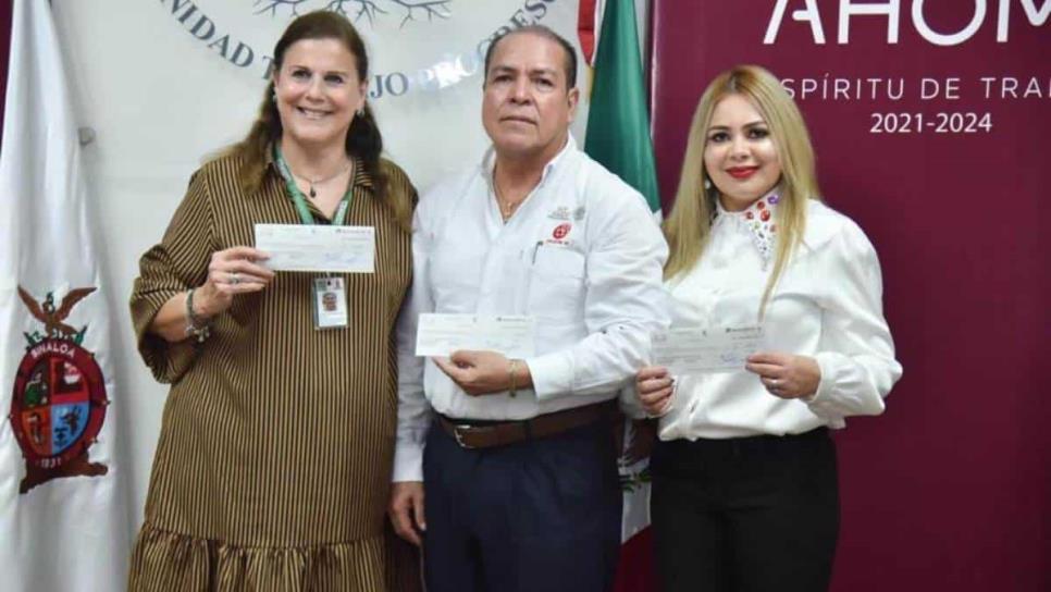 Alumnos de ICATSIN y CECATI en Ahome reciben becas técnicas