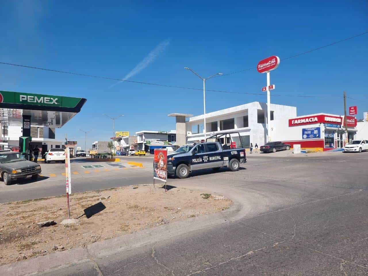 Mientras tanto, los agentes de la Fiscalía General del Estado (FGE) solicitaron las imágenes de las cámaras de seguridad para tratar de identificar a los responsables.