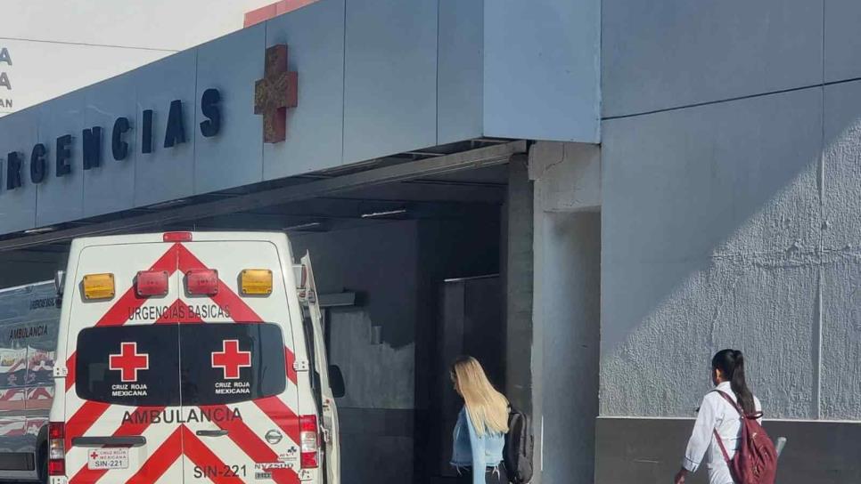 Hombre herido con arma blanca ingresa a la Cruz Roja, en Culiacán