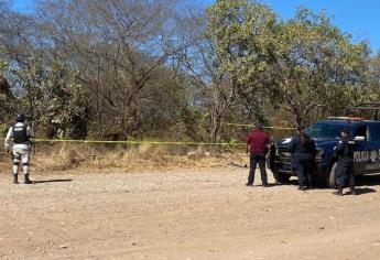 Localizan cráneo con gorra tipo militar en bolsa negra a un costado de La Primavera, Culiacán