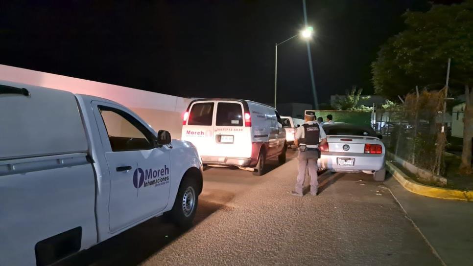 Los 19 cuerpos son traslados al semefo de Culiacán 