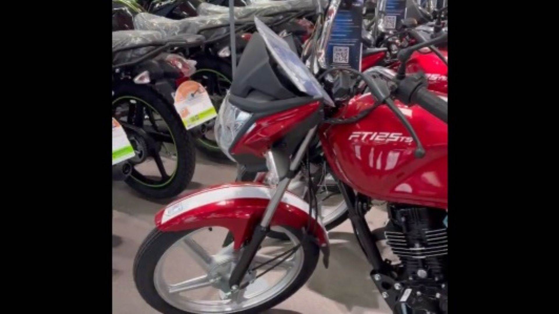 La marca Italika es de las mejores vendidas en las tiendas Elektra.