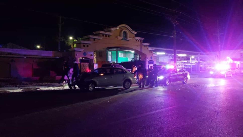 Conductor ebrio provoca accidente en Los Mochis; hay tres mujeres lesionadas