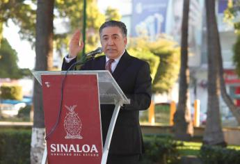 «Gobiernos neoliberales minimizaron el contenido protector de la Constitución»: Enrique Inzunza