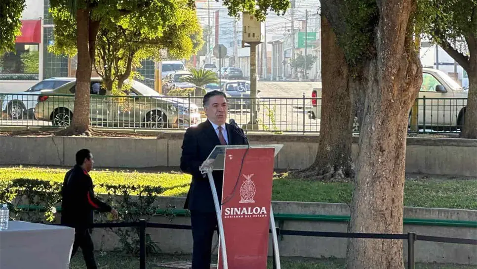 Enrique Inzunza dejará la Secretaría de Gobierno antes del 24 de febrero para ir por el Senado.