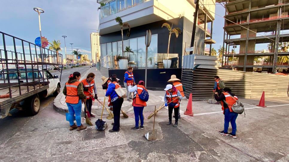 En cinco días de Carnaval en Mazatlán, recogen cerca de 500 mil toneladas de basura 