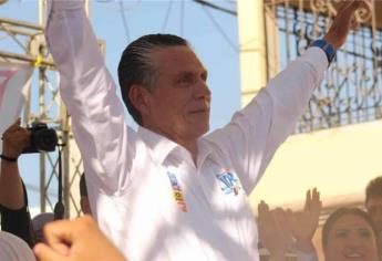 «Líder» Camacho señala que su expulsión de MC es «puro verbo» y no le quita el sueño