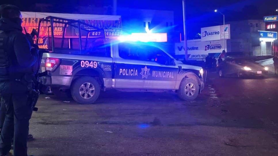 Enfrentamiento en Culiacán dejó cinco vehículos y una casa baleados, así como dos unidades despojadas