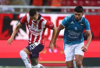 Pese a las lluvias no se cancela el juego de Chivas - Mazatlán