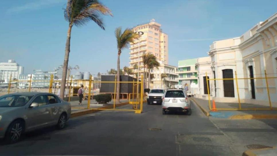 Cierran la calle Benito Juárez en la colonia Centro de Mazatlán por obras de reparación