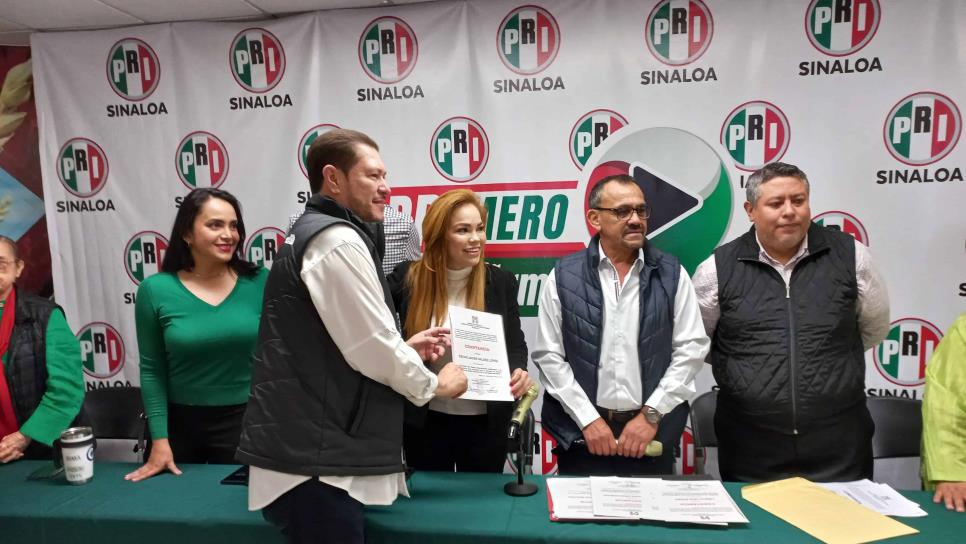 PRI Sinaloa entrega constancias que avalan a sus candidatos locales
