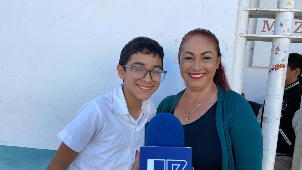 Juan Manuel Barrios López, el joven que mantiene la esperanza en la educación mazatleca