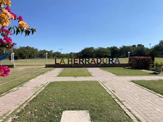 Imagen Placeholder Imagen Placeholder