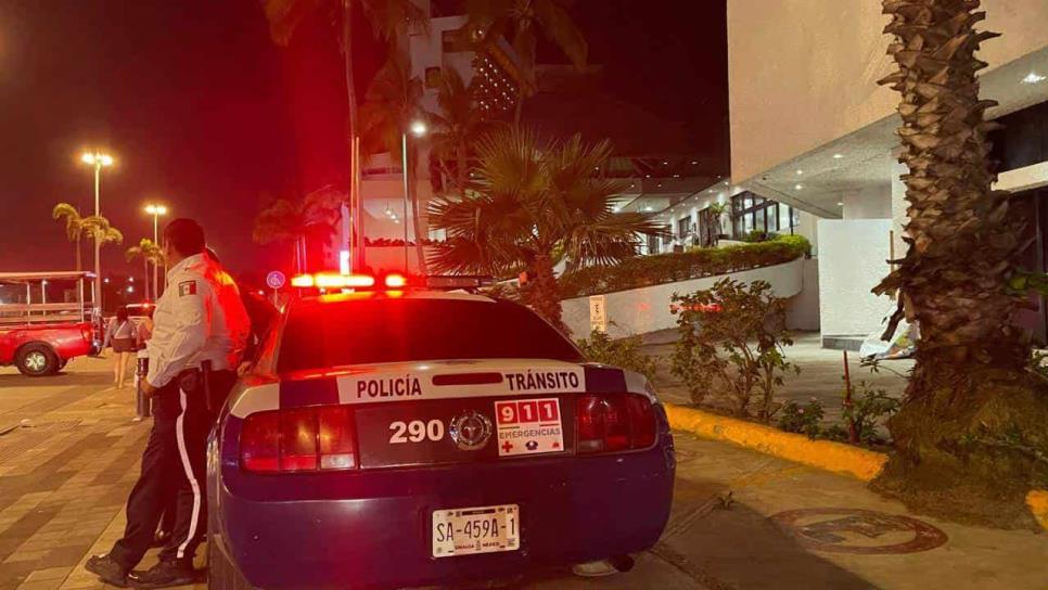 Detienen a un hombre que viajaba en una motocicleta robada en Mazatlán