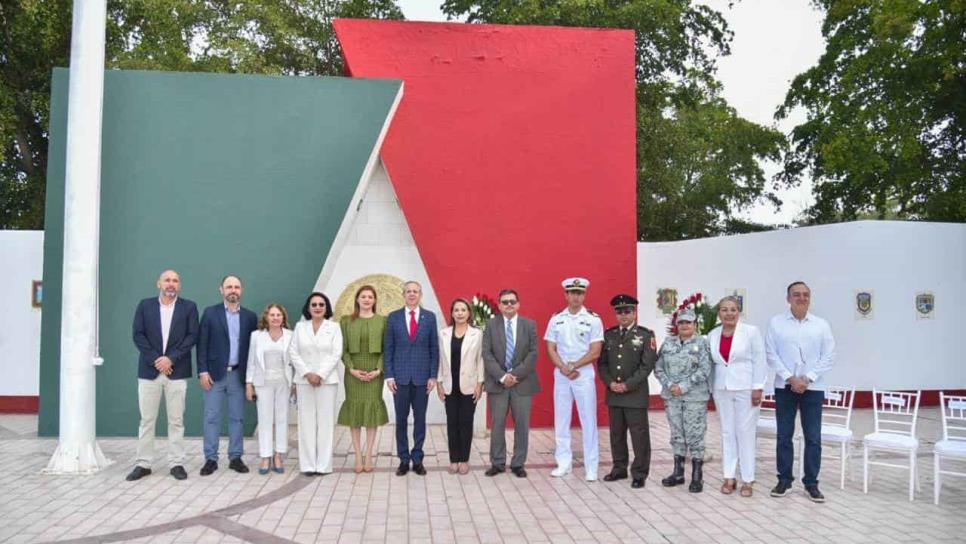 Conmemora Ahome 84 aniversario de la Bandera Nacional con acto cívico y desfile