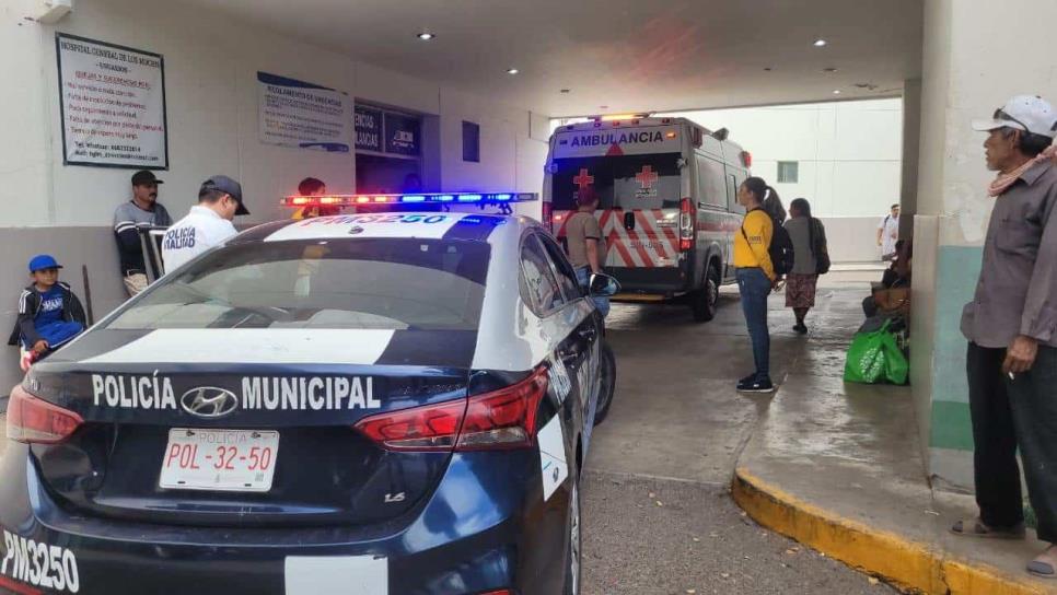Ingresan a hospitales de Los Mochis ocho lesionados del camionazo en la Estación Don