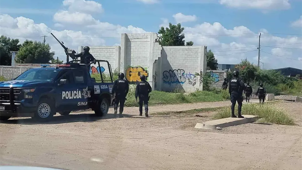 Despojan una camioneta Nissan Fronthier en la colonia Pemex de Culiacán