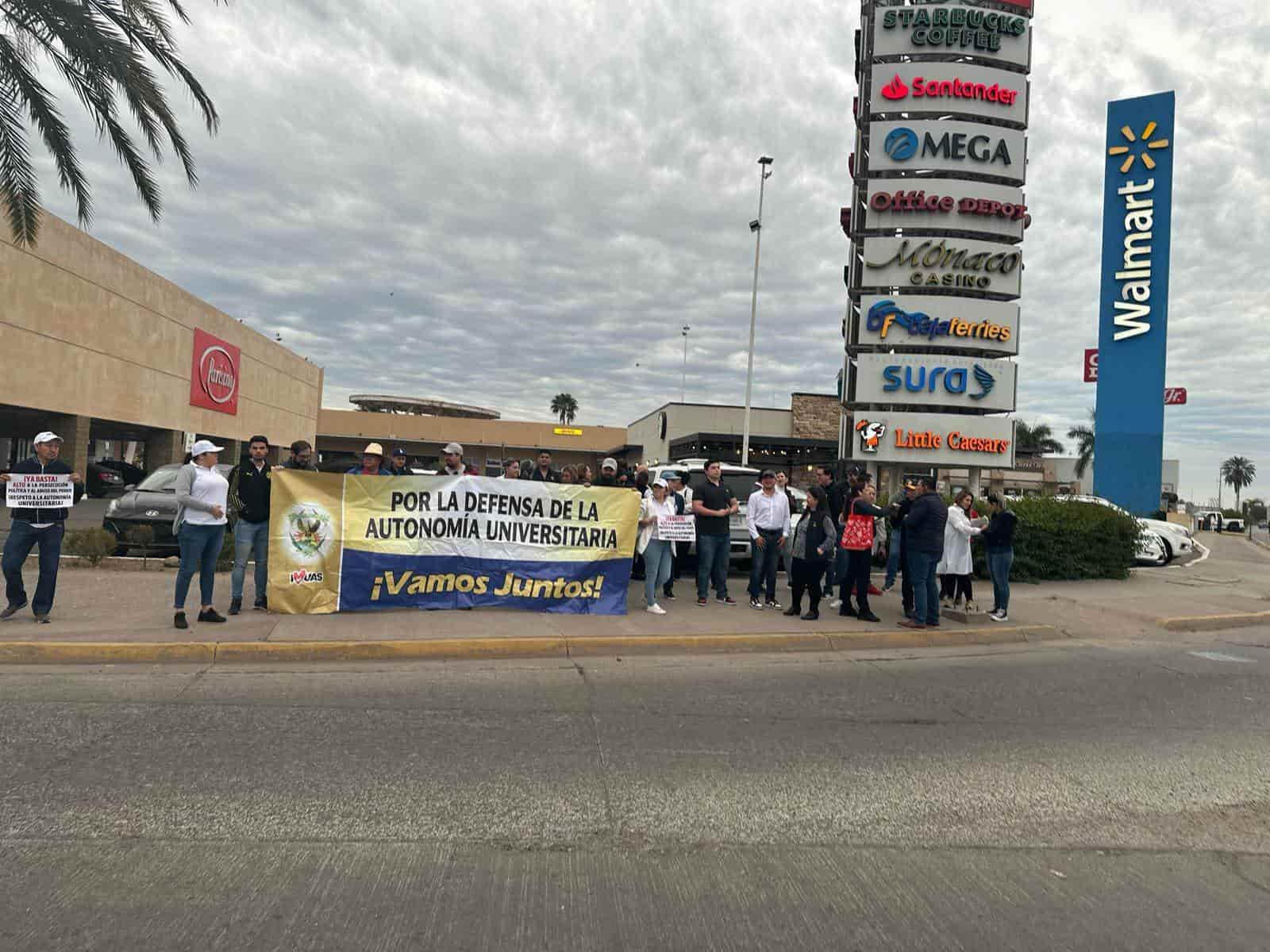 Los profesores piden que se respete su autonomía. FOTO: Luz Noticias