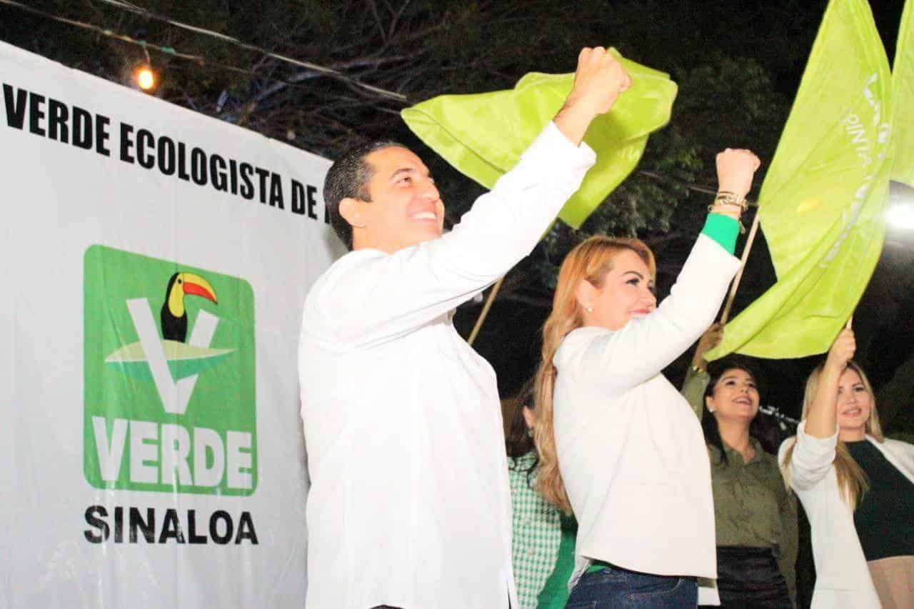 Jesús Valdés y Nubia Ramos. FOTO: Luz Noticias