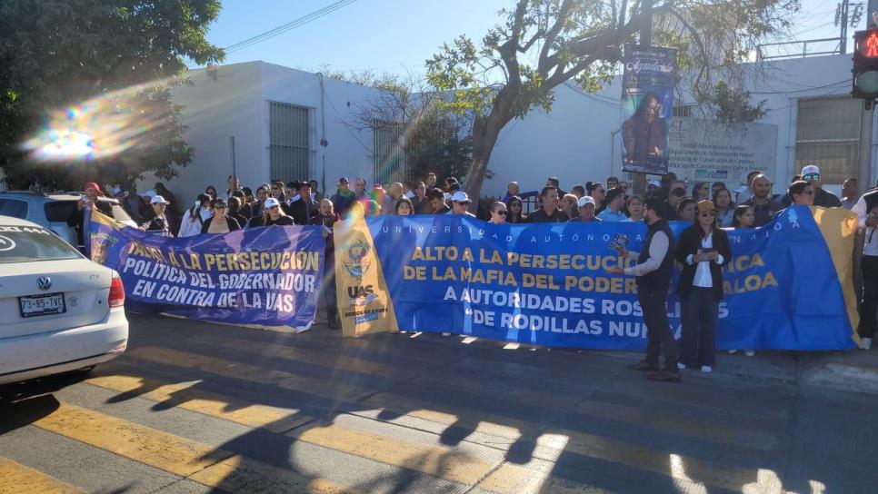 La UAS vuelve a las calles de Los Mochis; pide alto a la persecución política