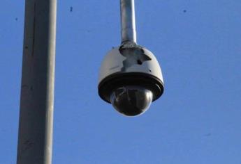 Reportan 8 cámaras baleadas en Mazatlán; alcalde desconoce el hecho 