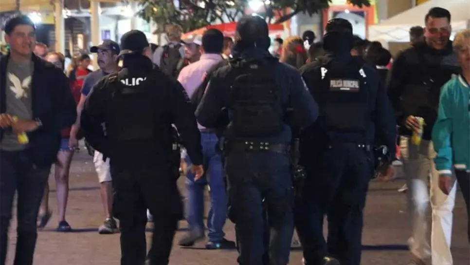 Los cuestionamientos hacia ciertos policías se han hecho presentes en Mazatlán. FOTO: Luz Noticias