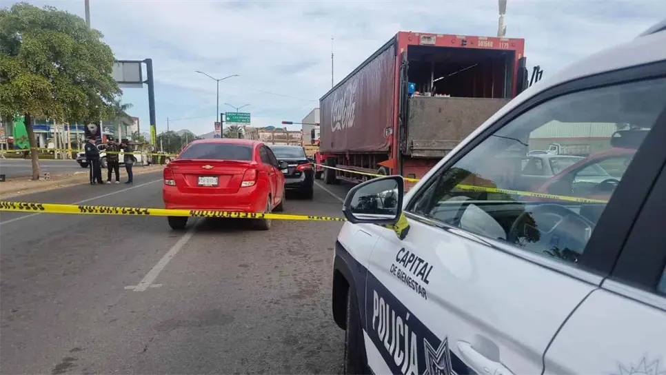 La unidad del fallecido chocó contra otro vehículo.