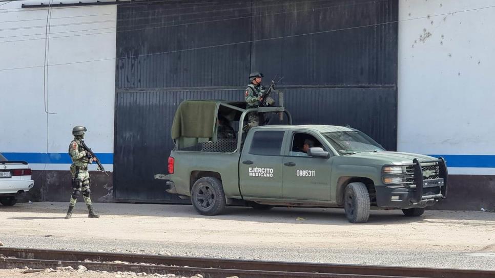 Militares aseguran bodega en la colonia Infonavit Las Flores en Culiacán