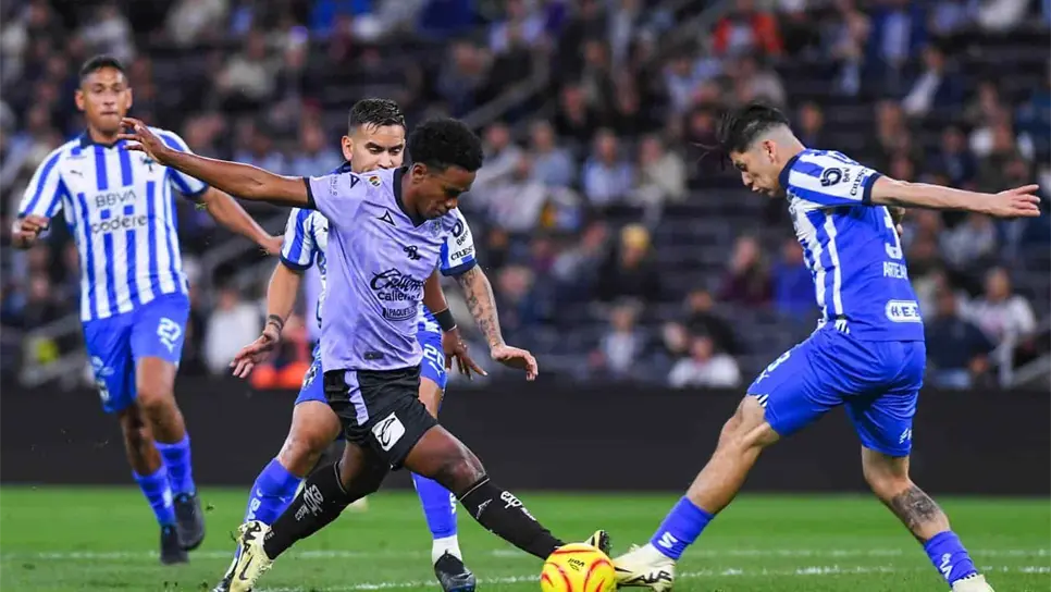 Mazatlán FC despide a su séptimo técnico, en tres años que tiene de historia. | FOTO: Luz Noticias.