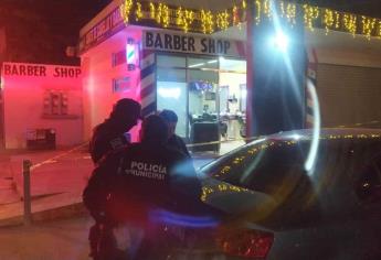 Asesinan a balazos a un cliente de una barbería de la colonia Juan de Dios Bátiz, en Culiacán