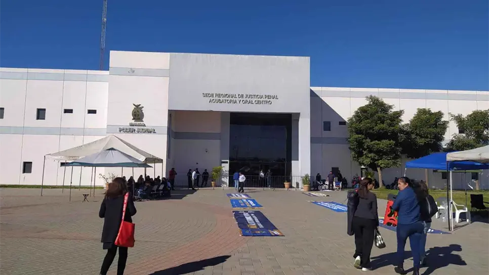 Ratifican suspensión temporal del cargo de rector de la UAS a Jesús Madueña