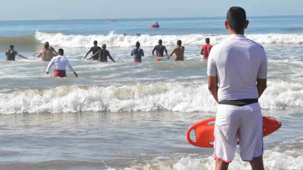 Con 120 salvavidas y horarios especiales vigilan las playas desde este fin de semana