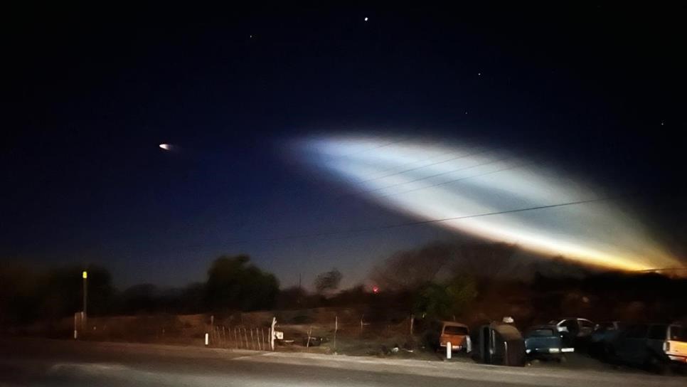 Así se vio el cohete Falcon 9 de Space X en el cielo de Sinaloa | VIDEOS