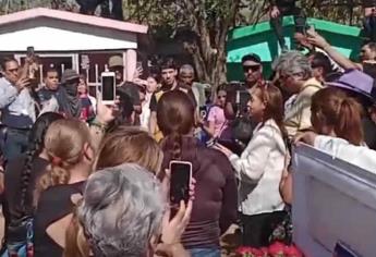 «La Gilbertona» y su hermano ya descansan juntos en el panteón de Imala