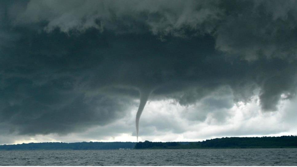 ¿Tornados en México? Así puedes protegerte de este viento mortal