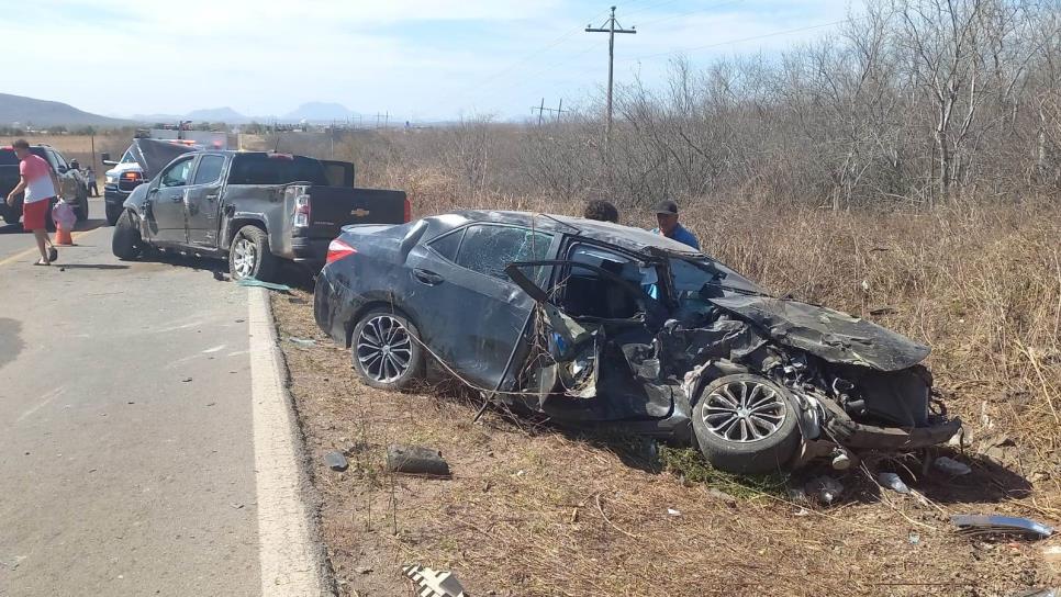 Fuerte choque se registra en Sanalona, Culiacán; dos persona resultan lesionadas