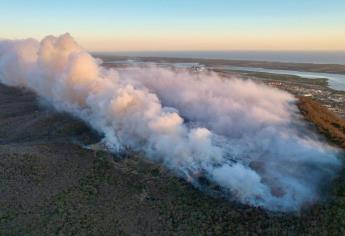 Se intensifican trabajos tras incendio en el basurón de Mazatlán