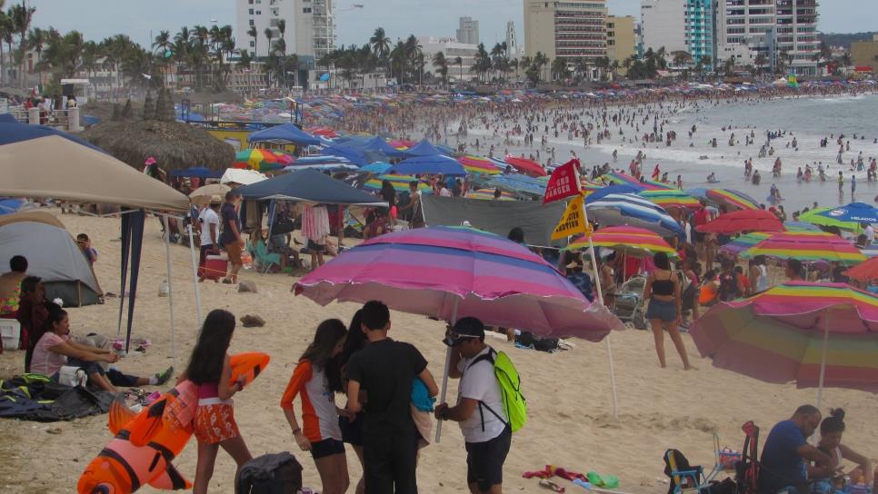 Cero tolerancia a bañistas que no respeten horarios de playa en Mazatlán