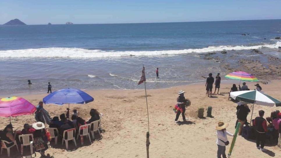 Prevalece alerta en playas de Mazatlán por condiciones climáticas