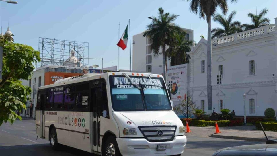 El transporte público en Culiacán se mantiene en todas sus rutas