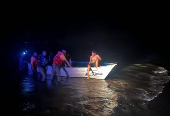 Rescatan a turistas en El Maviri tras quedarse sin gasolina en el mar