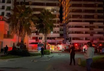 Se incendia torre de condominios en Mazatlán